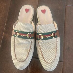 Gucci mule size 38.5